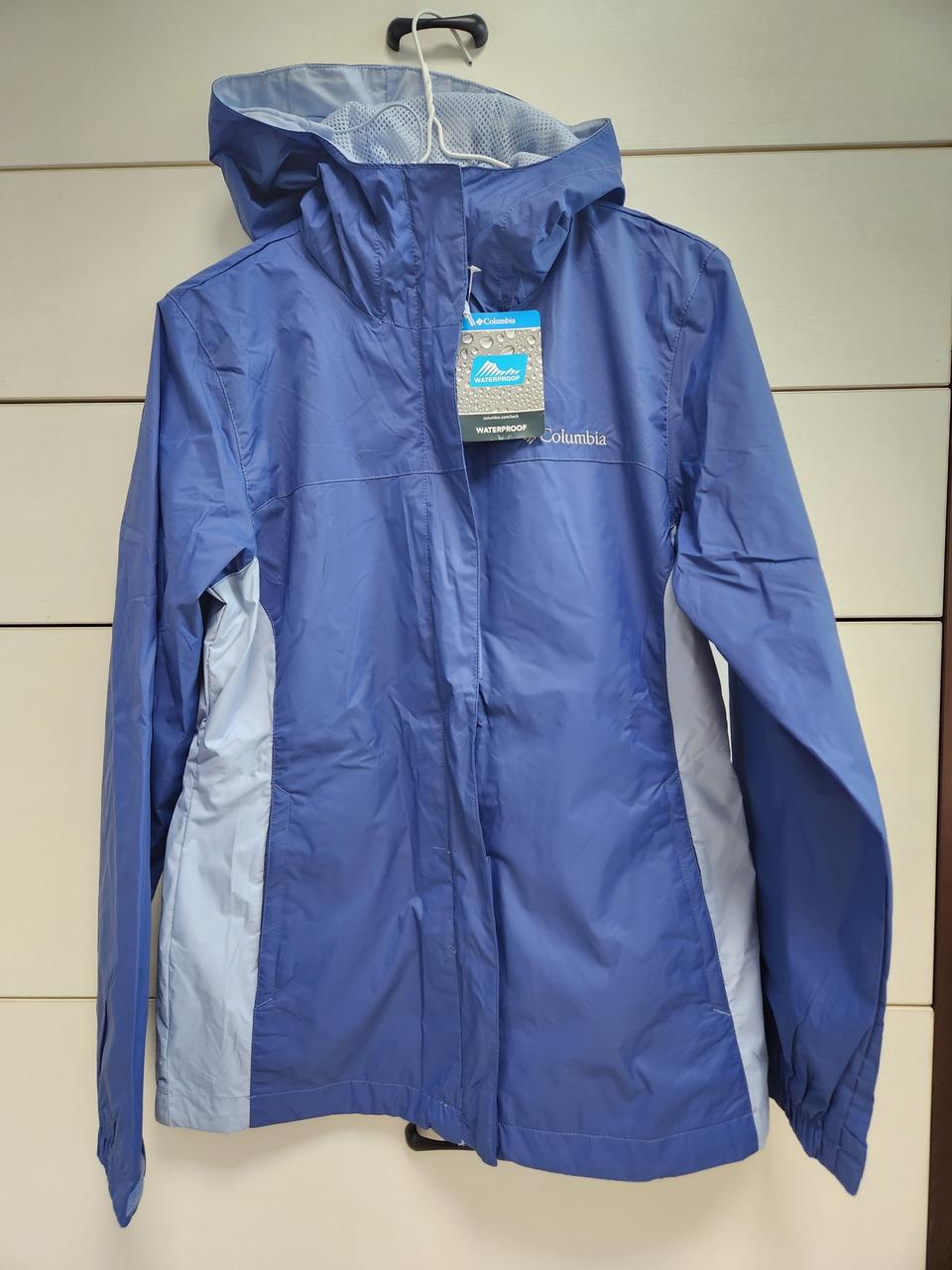 택있는 새상품 컬럼비아 여성 바람막이 66사이즈