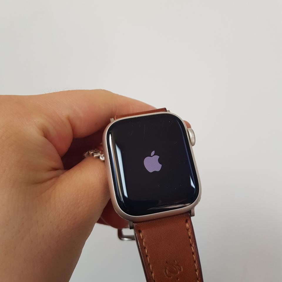 [당일출고] 애플워치시리즈7 실버 41mm GPS 판매합니다