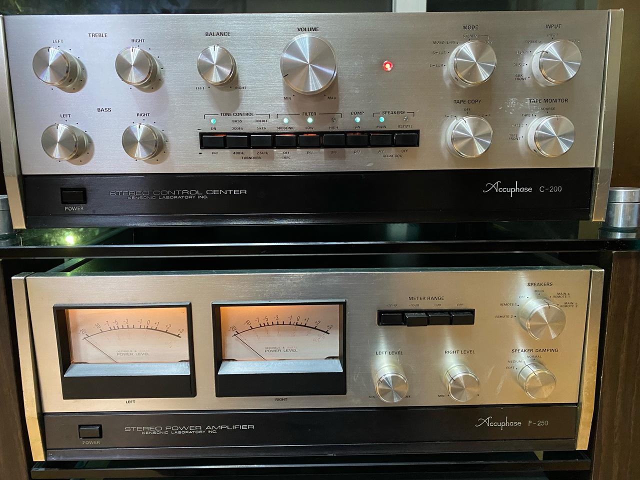 일본최고브랜드Accuphase(P-250+C-200) 파워프리앰프 세트