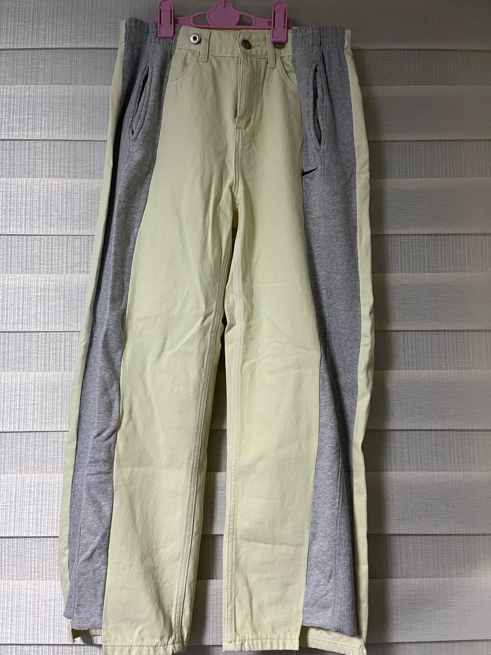 유이브 뉴진스 트랙팬츠 커스텀 바지 나이키 빈티지 리메이크 크롭 김코디