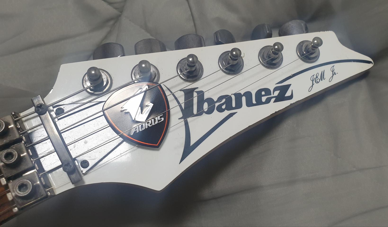 Ibanez JEM-JR  아이바네즈 일렉기타
