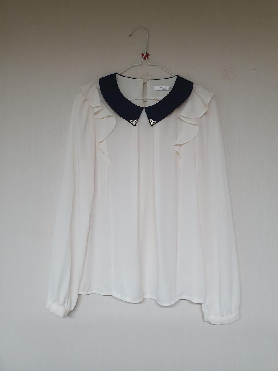 Victoria 카라배색 블라우스