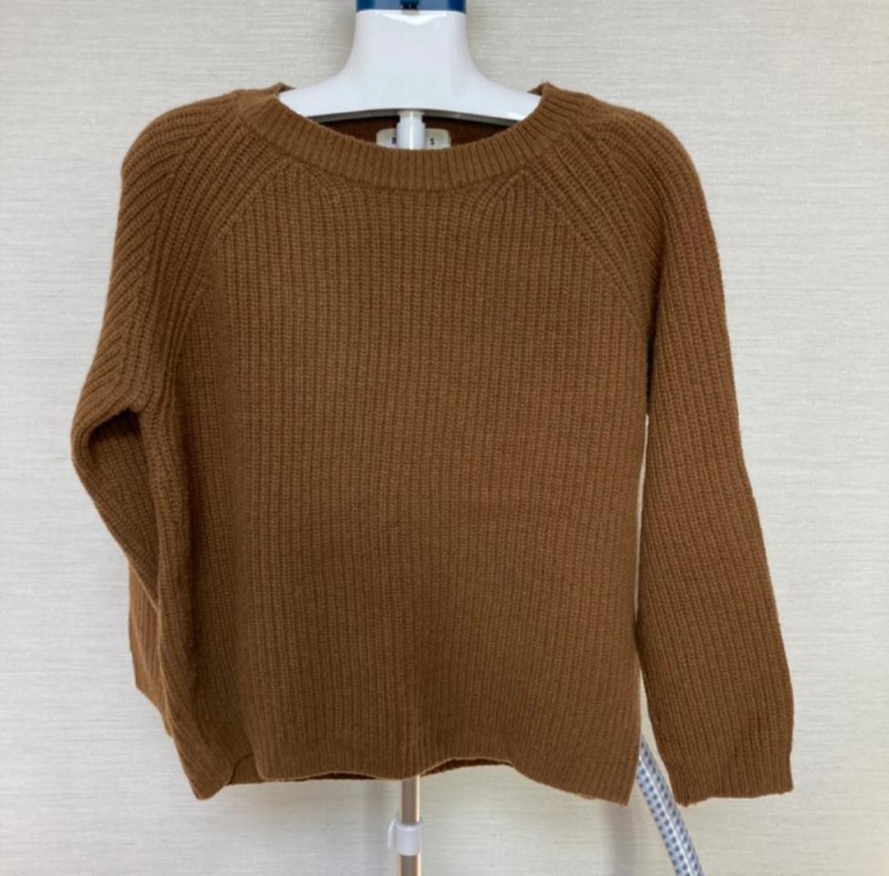 [85] 갈색 라운드 골지니트