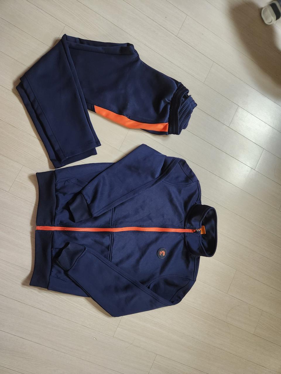 네파 트레이닝복 150