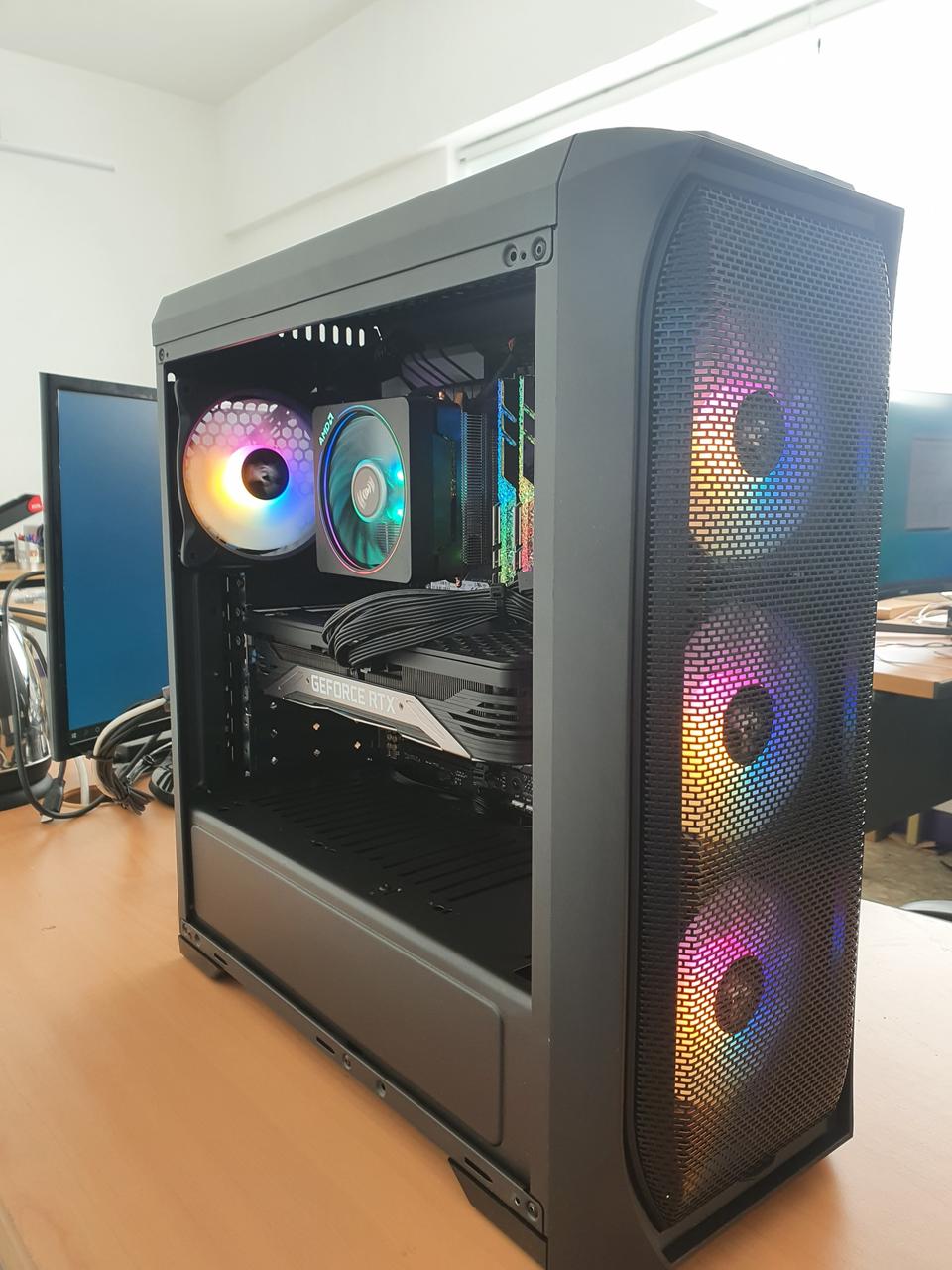 3700x, rtx3070 본체