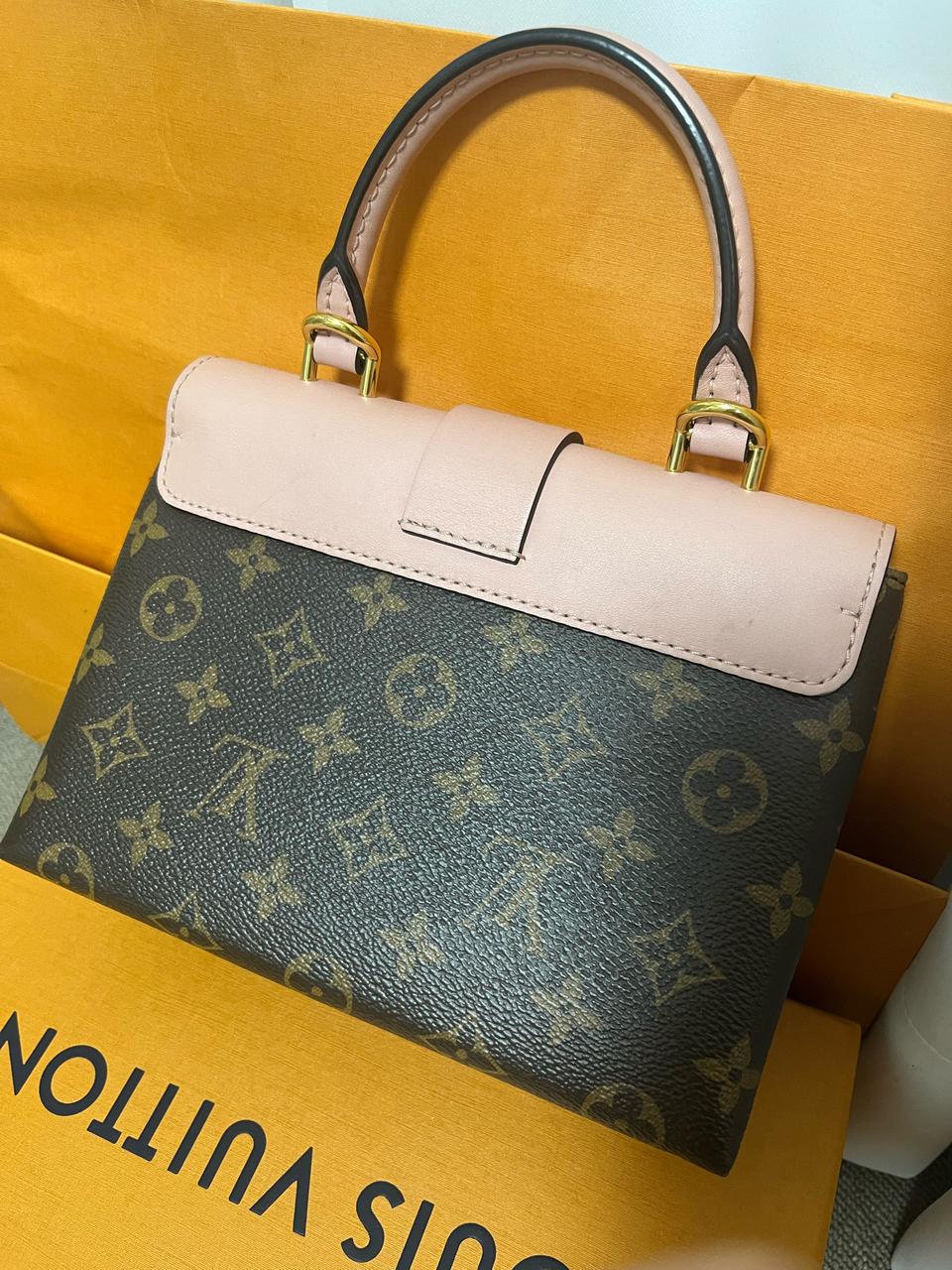 루이비통 정품 록키bb 핑크 (가격내림)