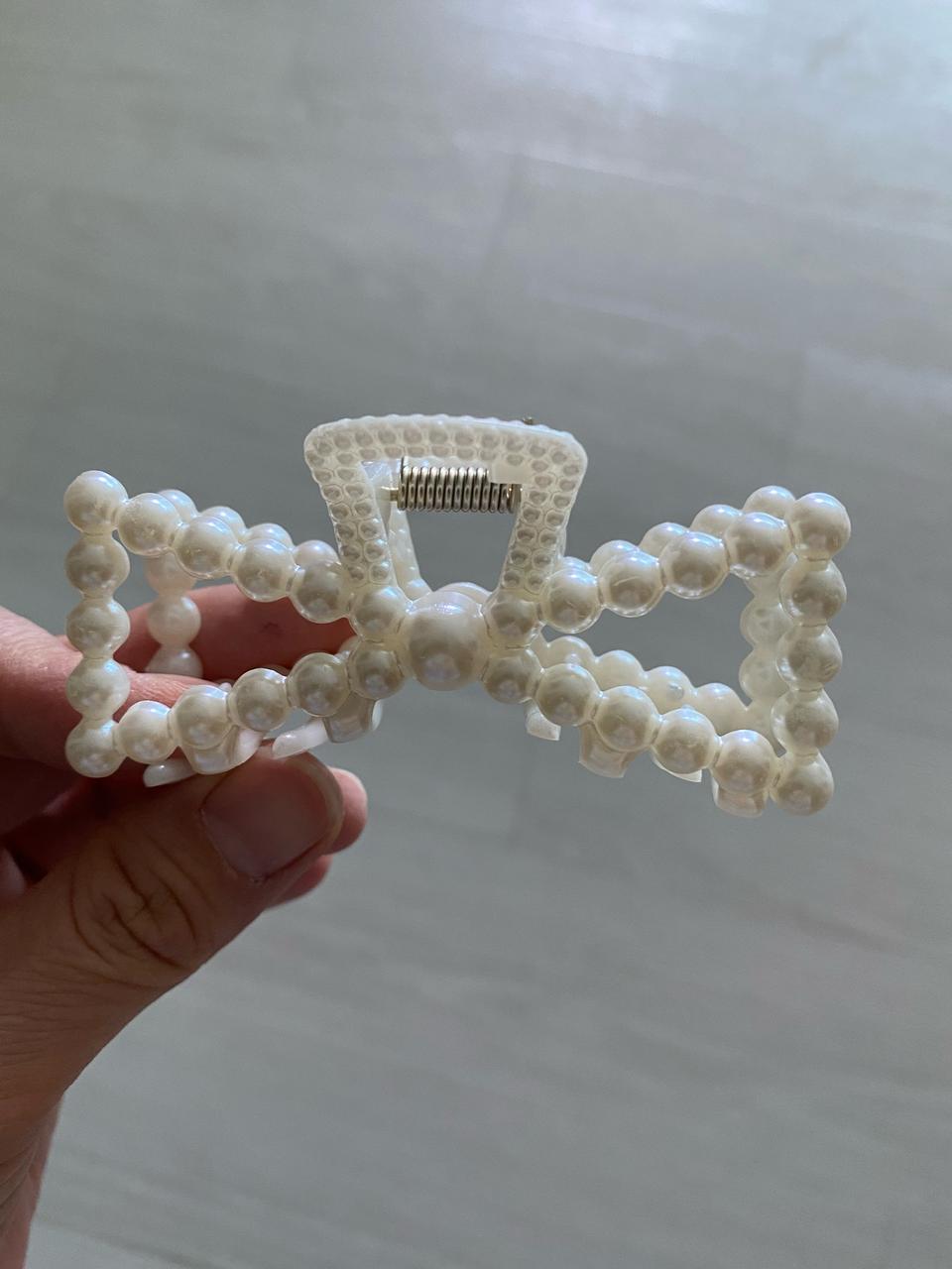 삼각리본 진주집게핀