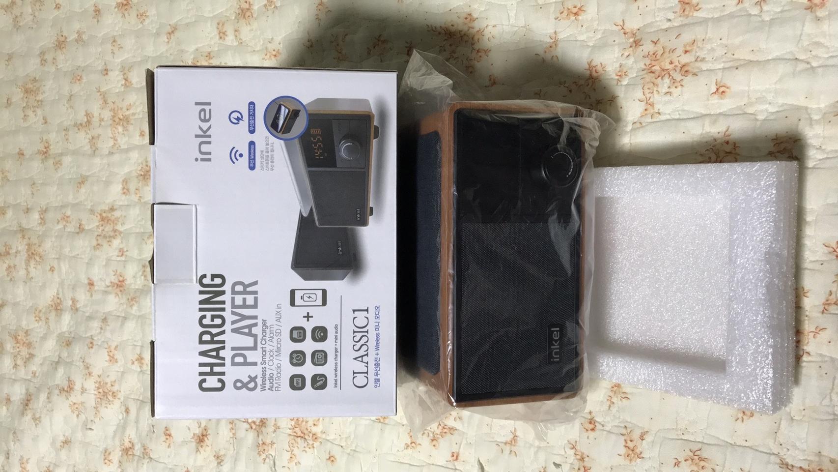 블루투스 스피커+휴대폰 무선충전