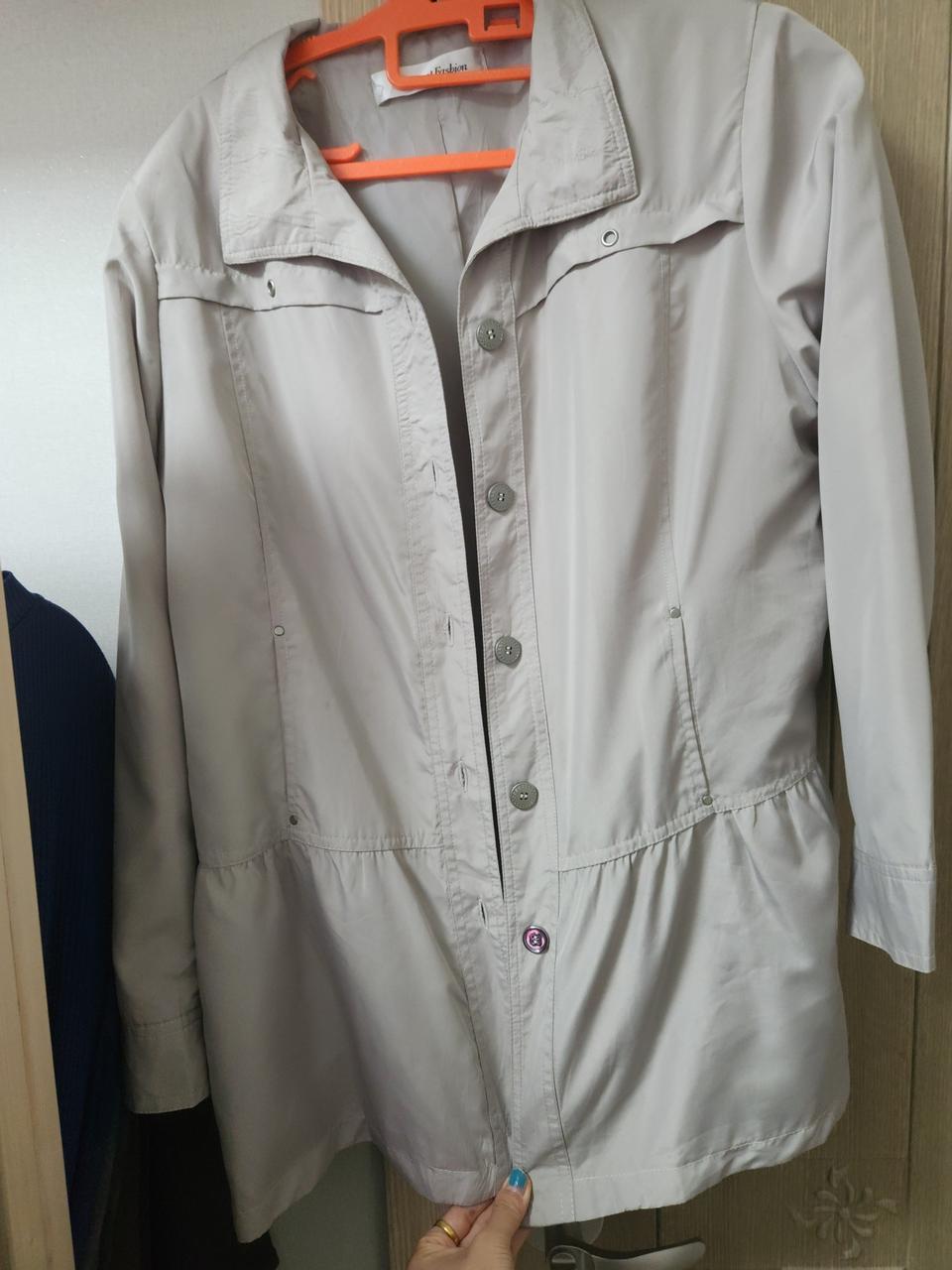 베이지 자켓 55반.66