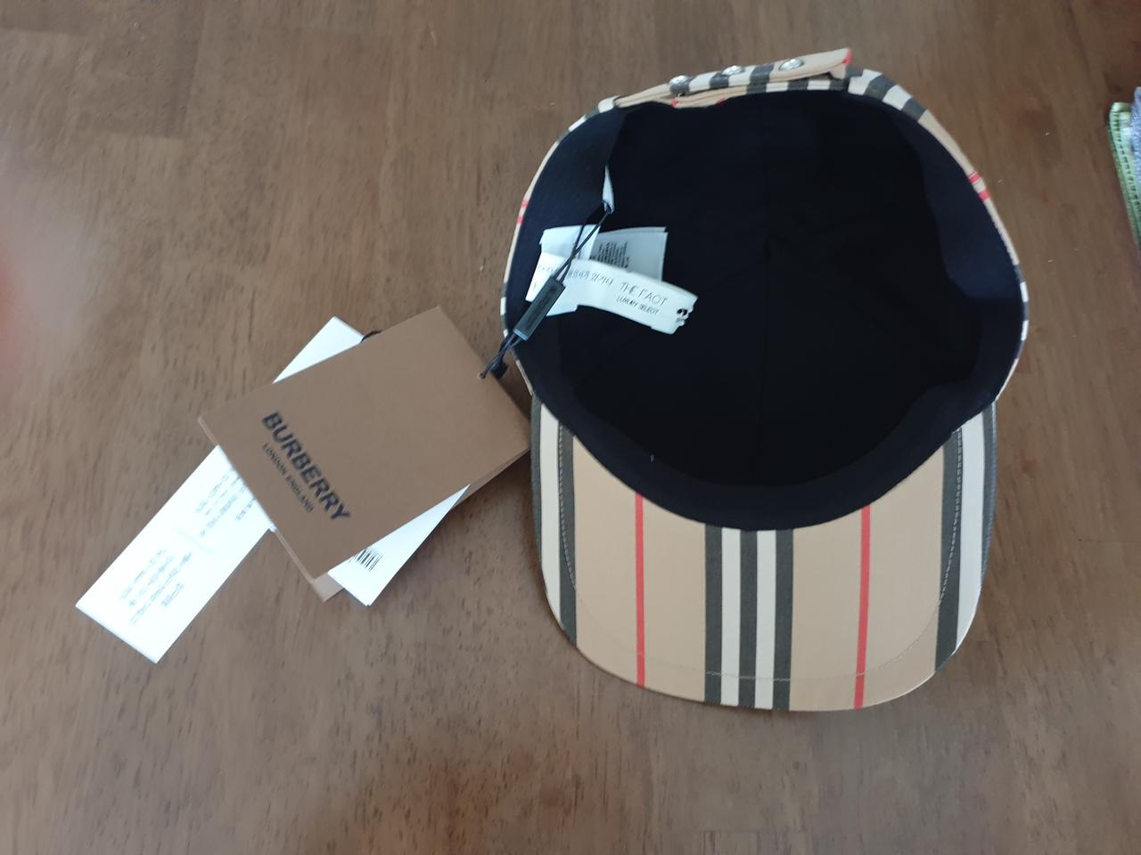 버버리모자