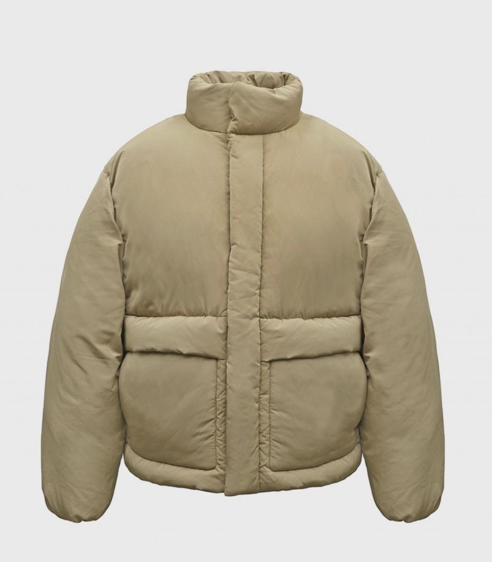 비슬로우 베이지 숏패딩 100사이즈