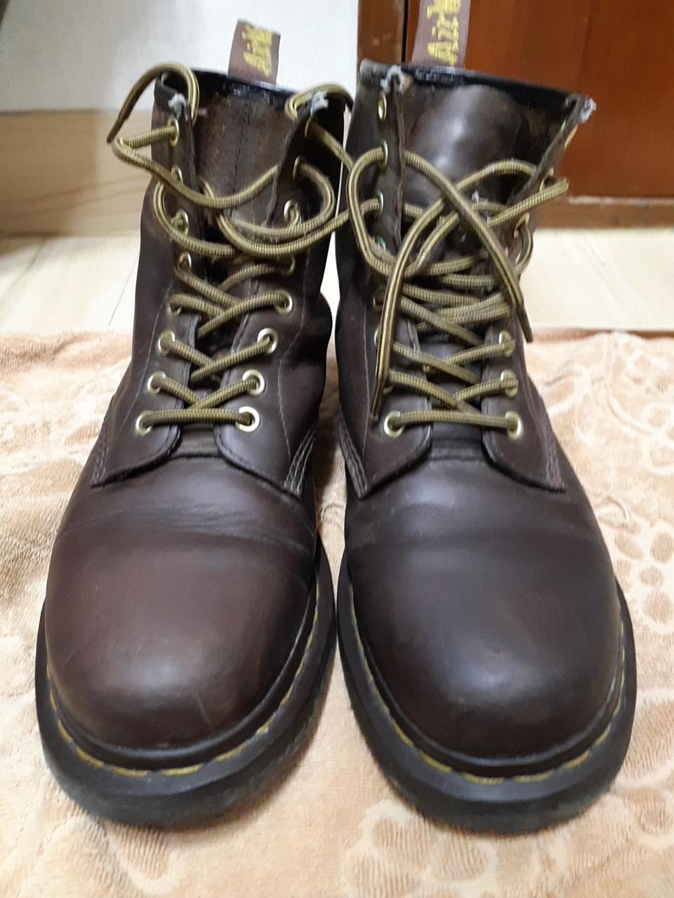 닥터마틴 브라운 8홀 250