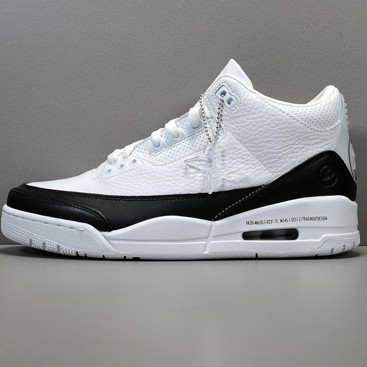 에어 조던 3 X 프라그먼트 레트로