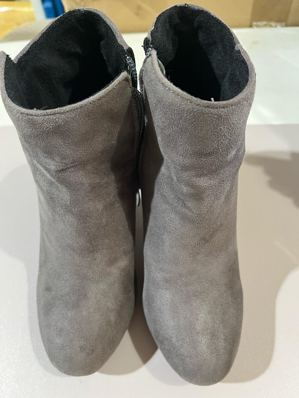 바닐라슈 앵글부츠 230