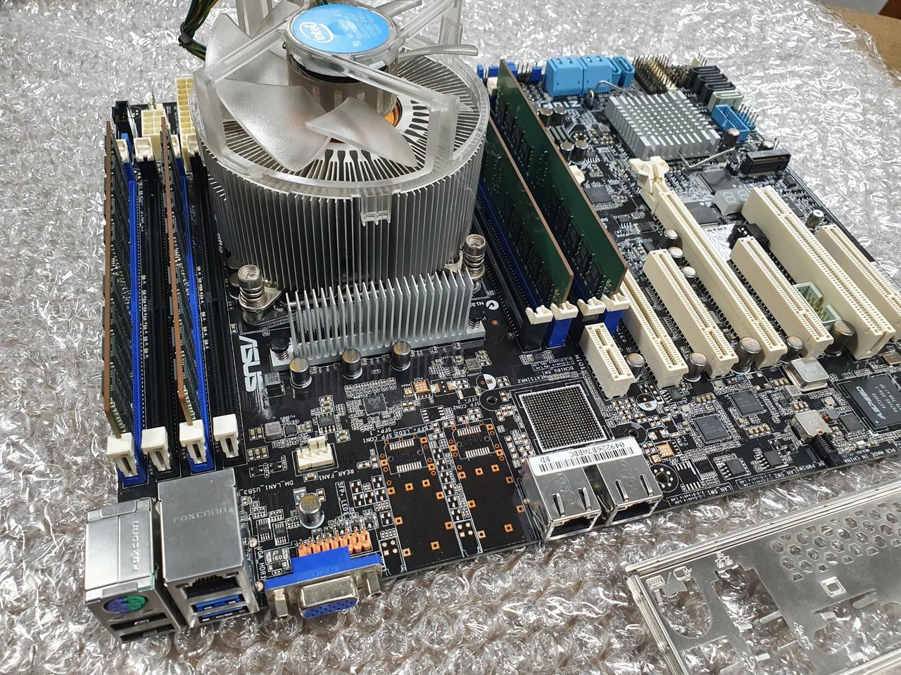 XEON E5-2620V4 cpu + ASUS Z1DPA-U8 메인보드