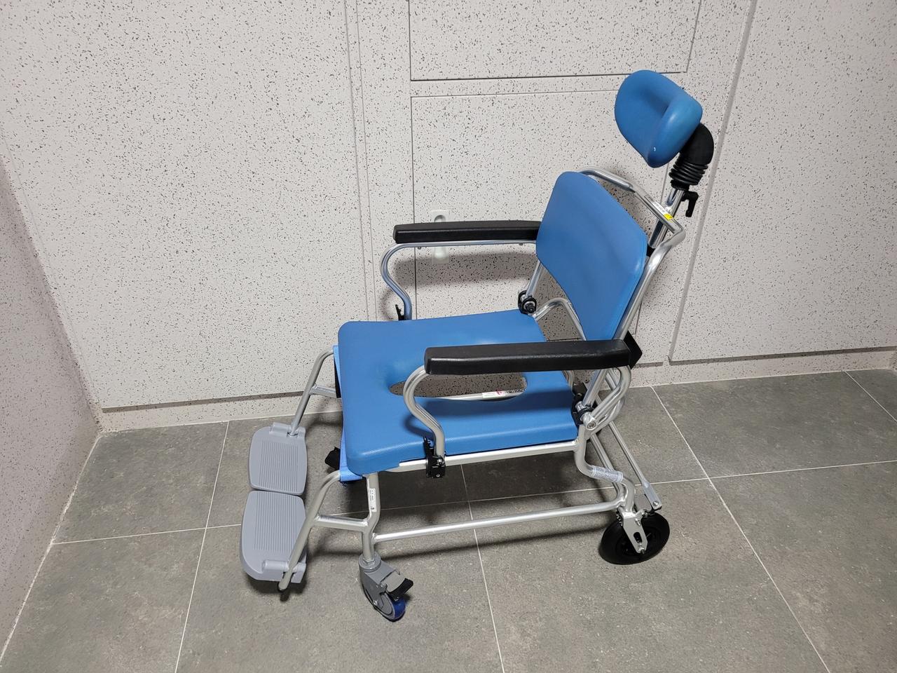 실버 목욕의자  팝니다