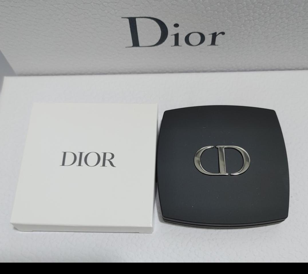 정품 디올 손거울 컴팩트형 새제품