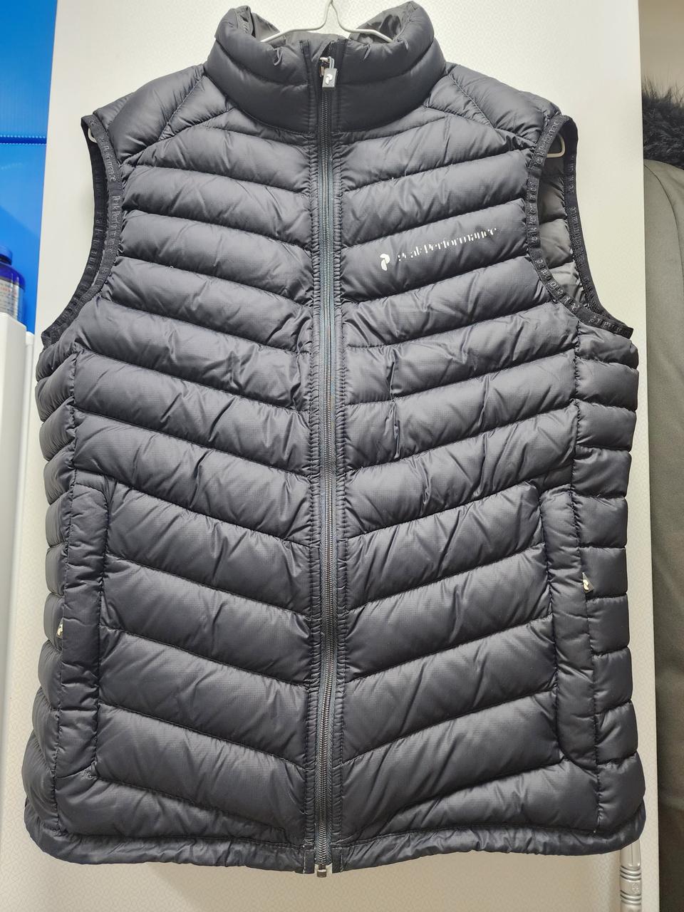 피크 퍼포먼스 구스다운조끼(독일명품)