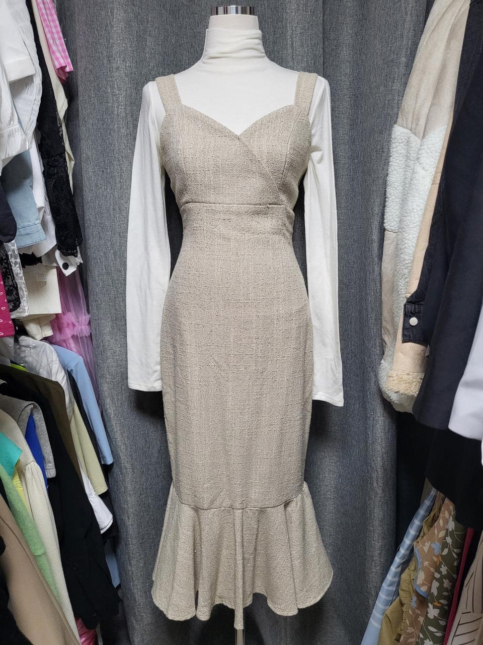 세일)트위드 뒷밴딩 머메이드 원피스