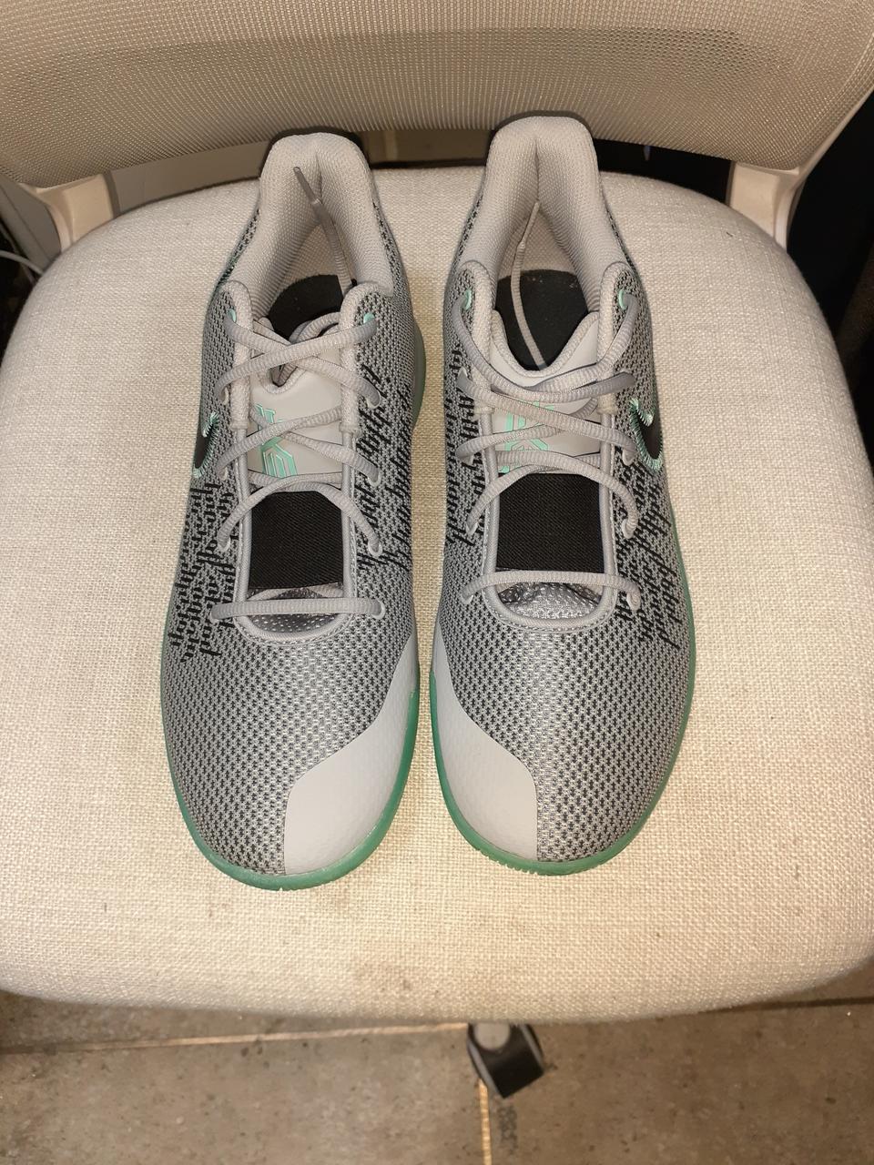 나이키 운동화 300