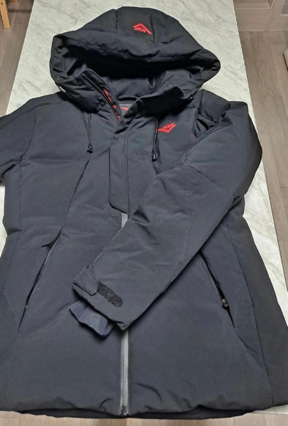 포니(PONY) 경량 덕다운숏점퍼