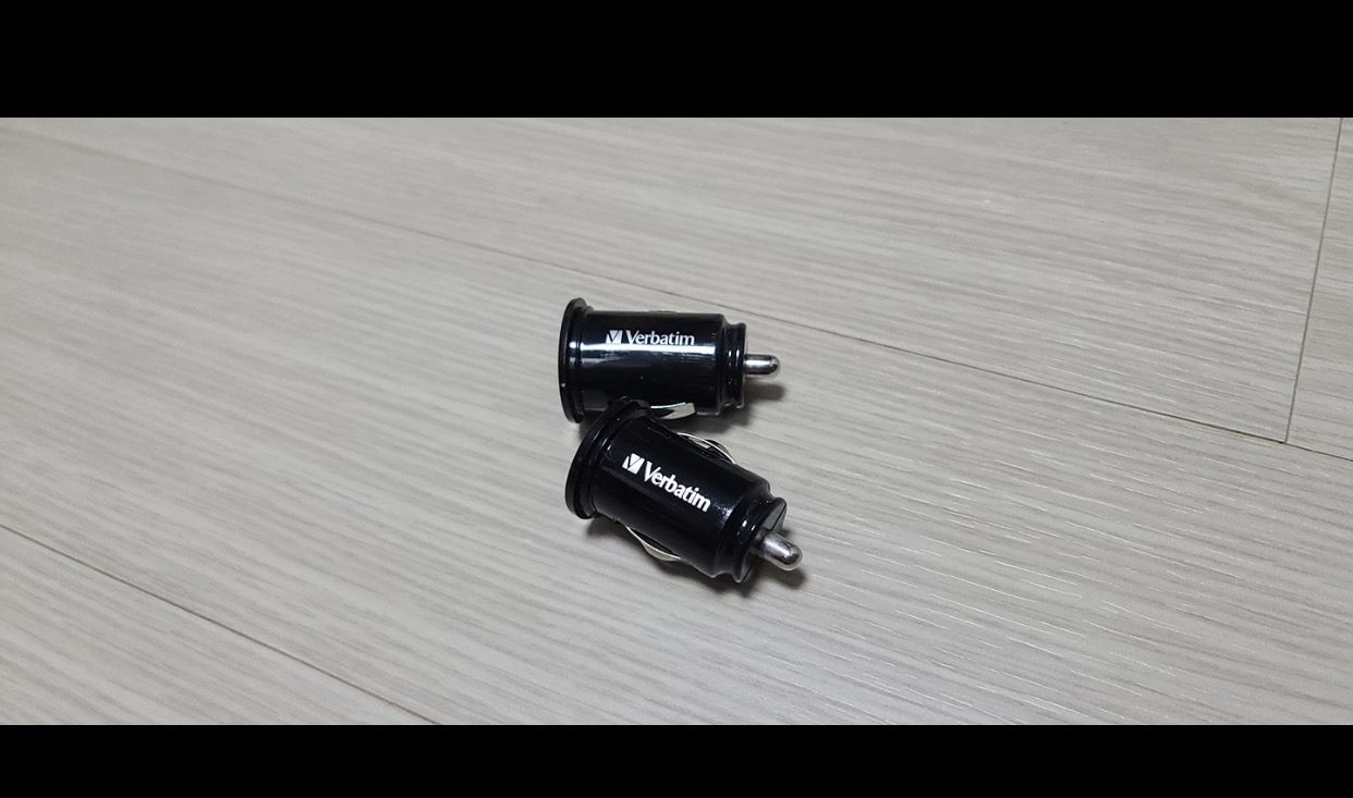 버바팀 시거잭 차량용 매립형 미니 24W 듀얼충전기