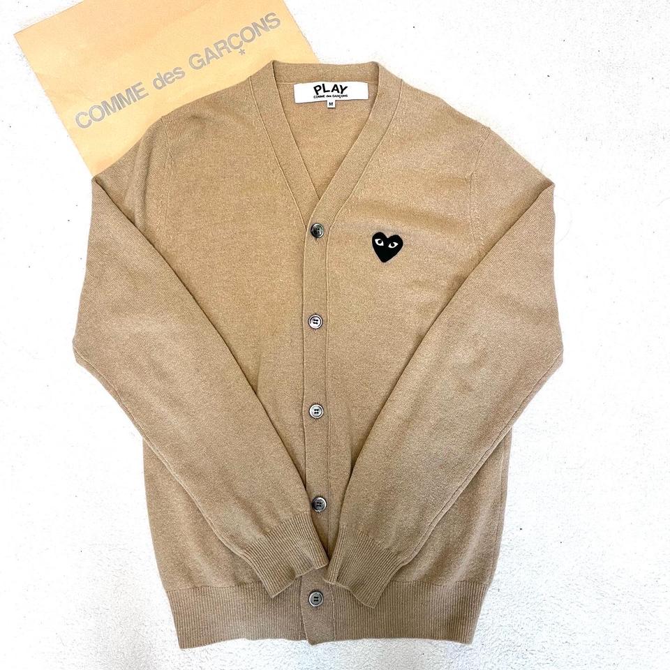 {새상품 급} 꼼데가르송 블랙와펜 베이지 가디건