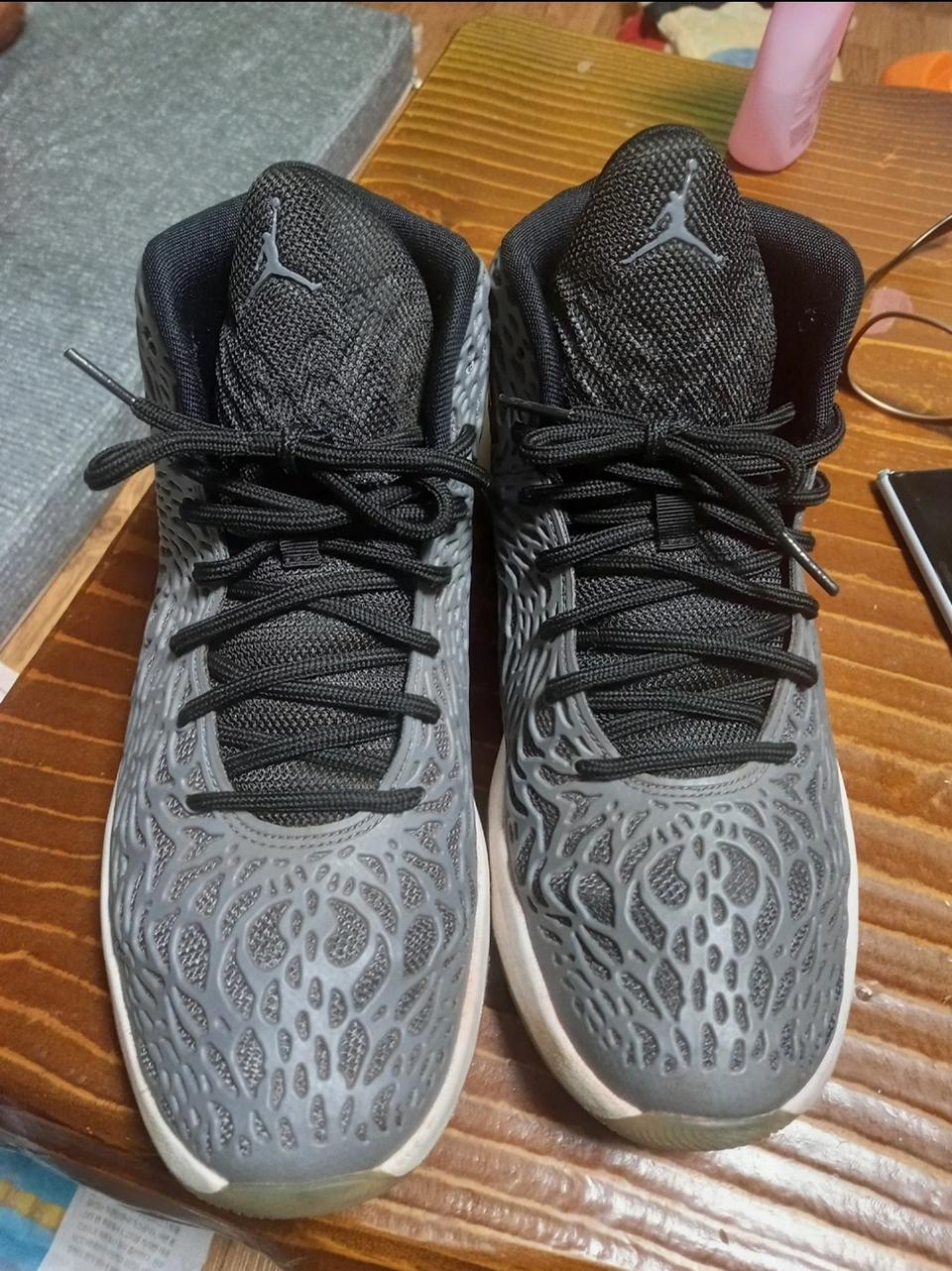 조던 농구화 285