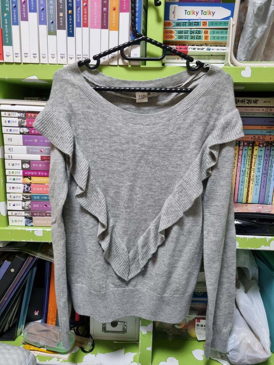 여성 갭 러플 니트 s사이즈(55)