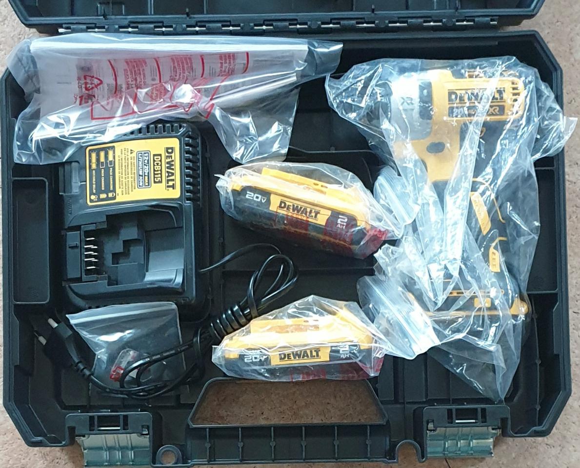 디월트임팩드릴887(미사용)