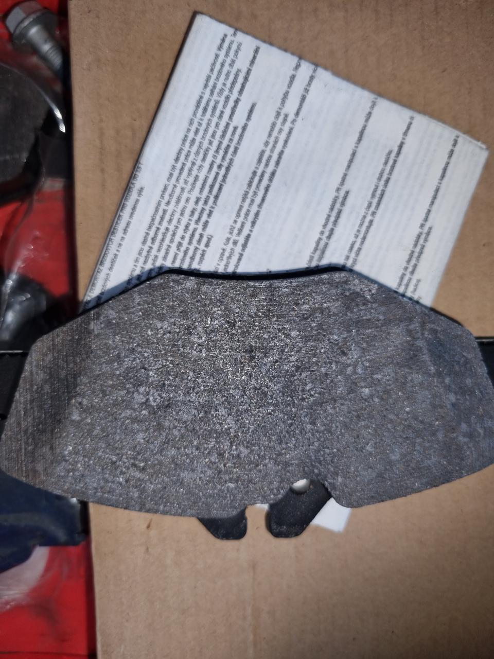 벤츠 E200k w211 브레이크 앞패드