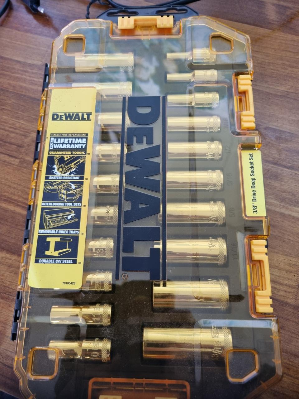 디월트 3/8복수알세트