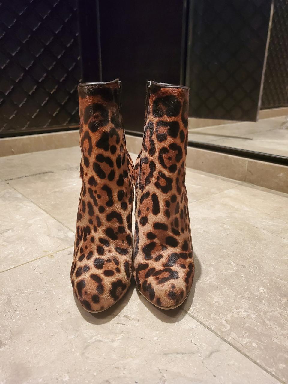 크리스찬루부탱 레오파드송치 앵글부츠