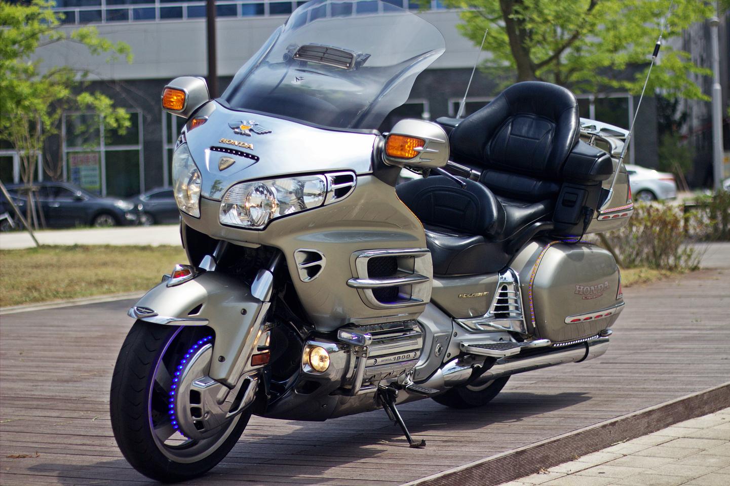 혼다 2003년 골드윙1800 abs 판매합니다