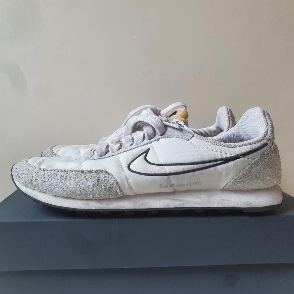 255 나이키 와플 트레이너2 라이트본