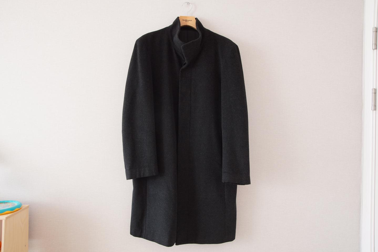 차콜 미드넥 캐시미어 블랜드 남성코트 L (이탈리아원단)