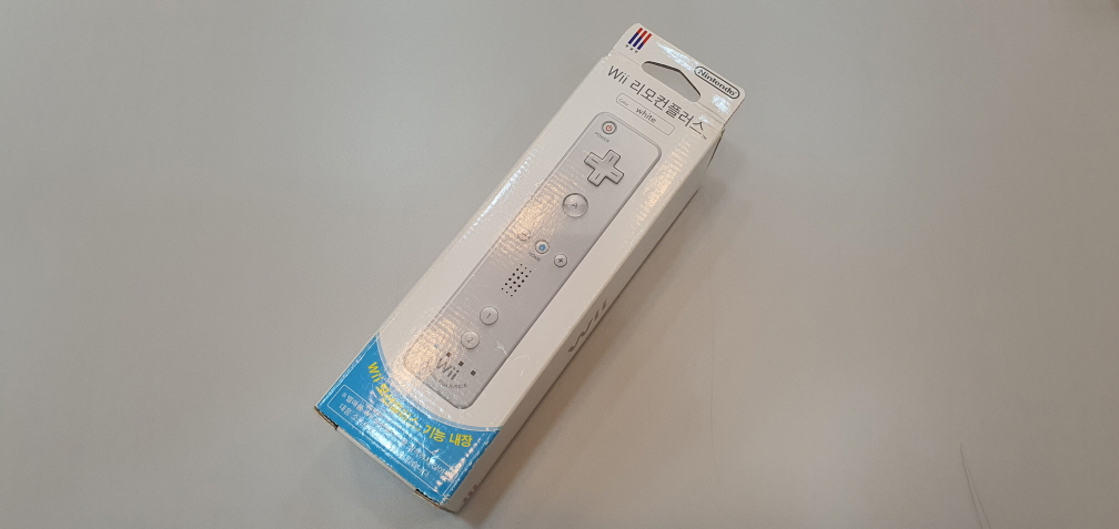 닌텐도 Wii 위 화이트 모션플러스 위모컨 박스셋