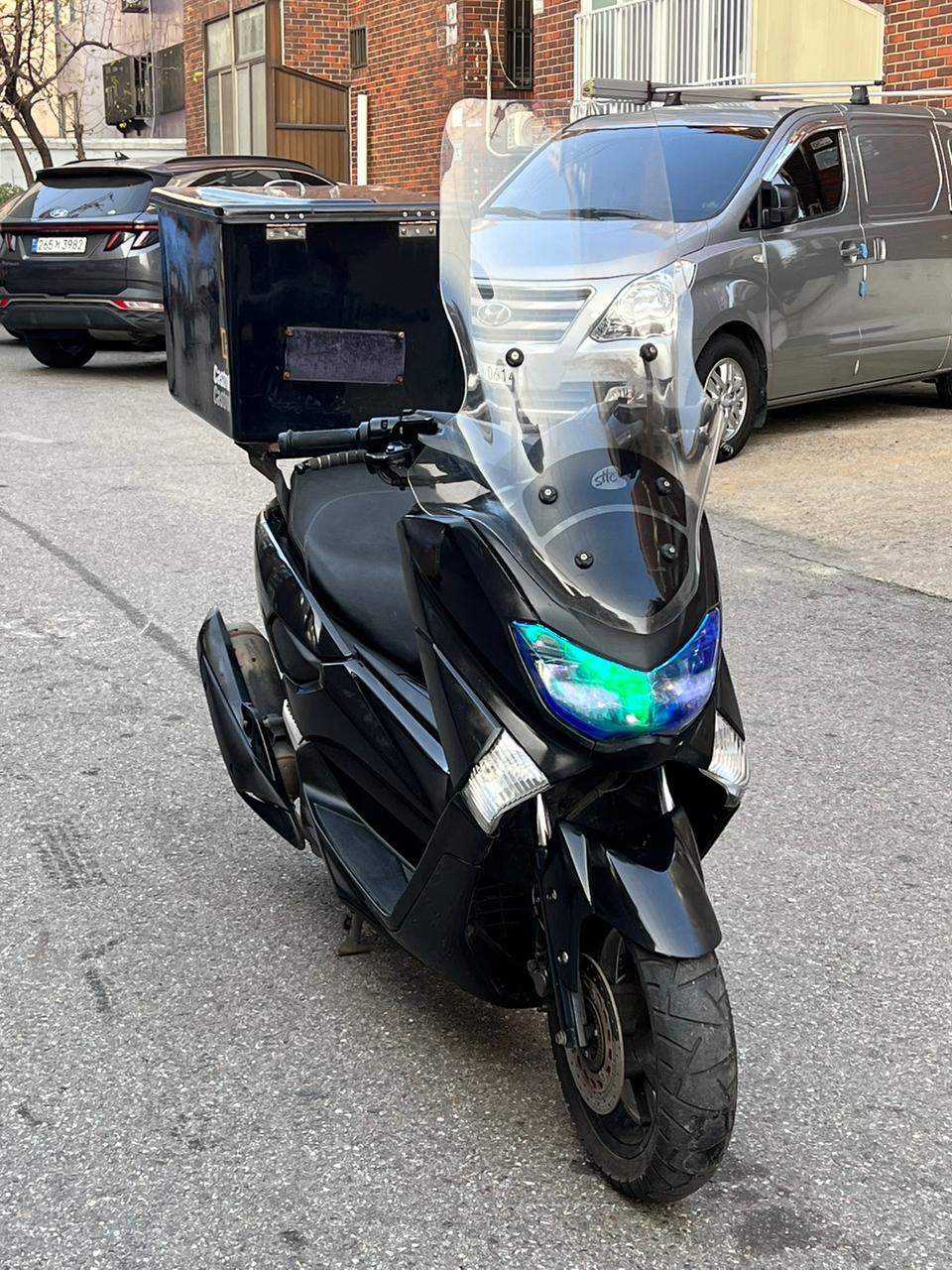 NMAX / 18년식 깔끔한차량 99만원 전국최저가 판매합니다