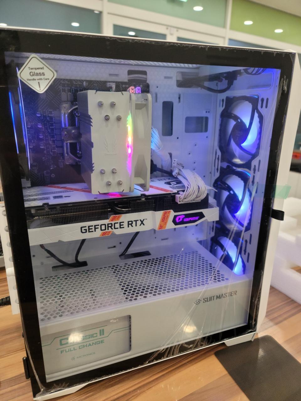 초고사양 RTX 3080 게이밍 컴퓨터