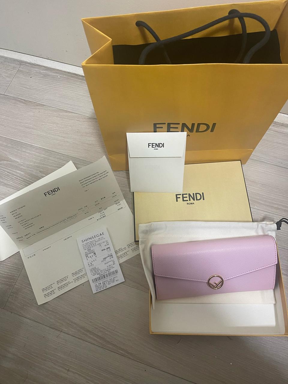 펜디 장지갑 정품