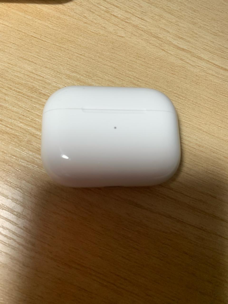 에어팟프로 본체