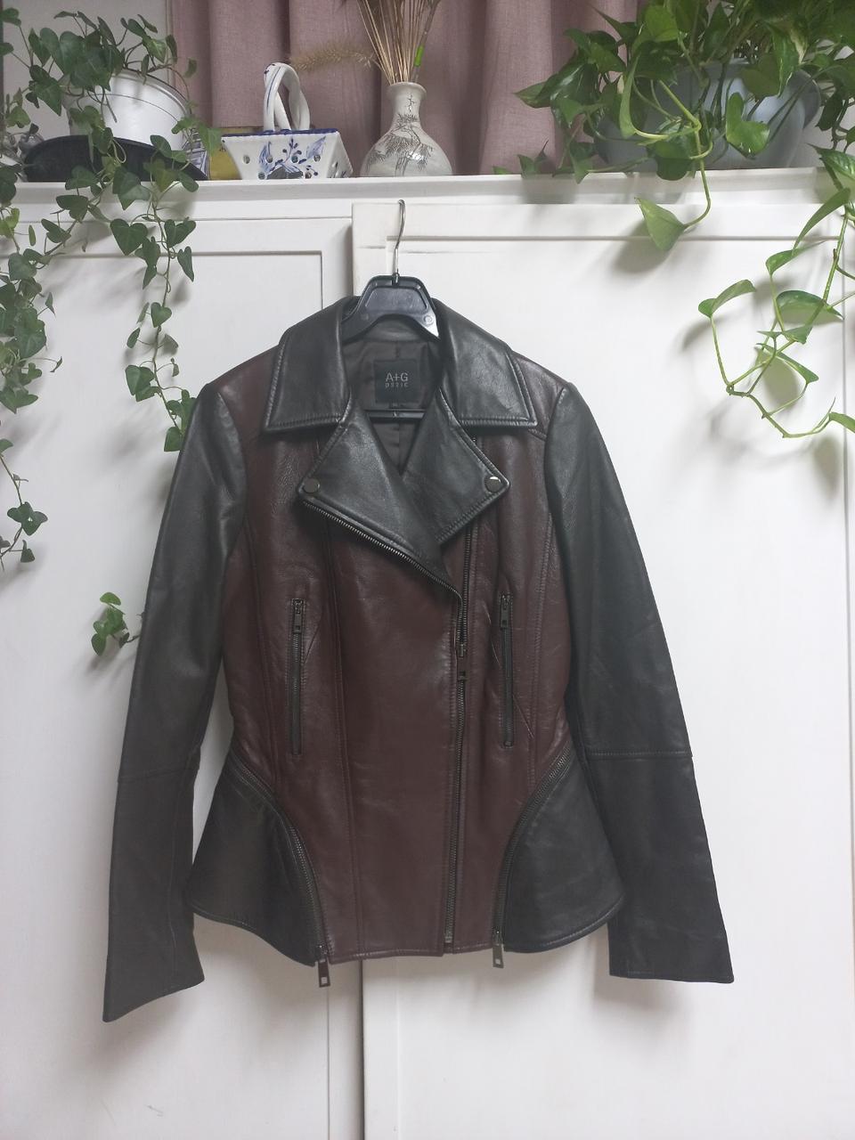 A+G 엣지  양가죽  자켓 여* 55( 거의새거)