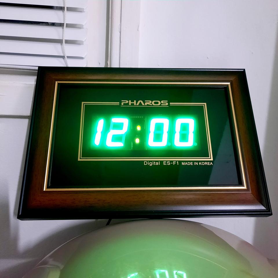 무료배송 레트로 디지털 시계
