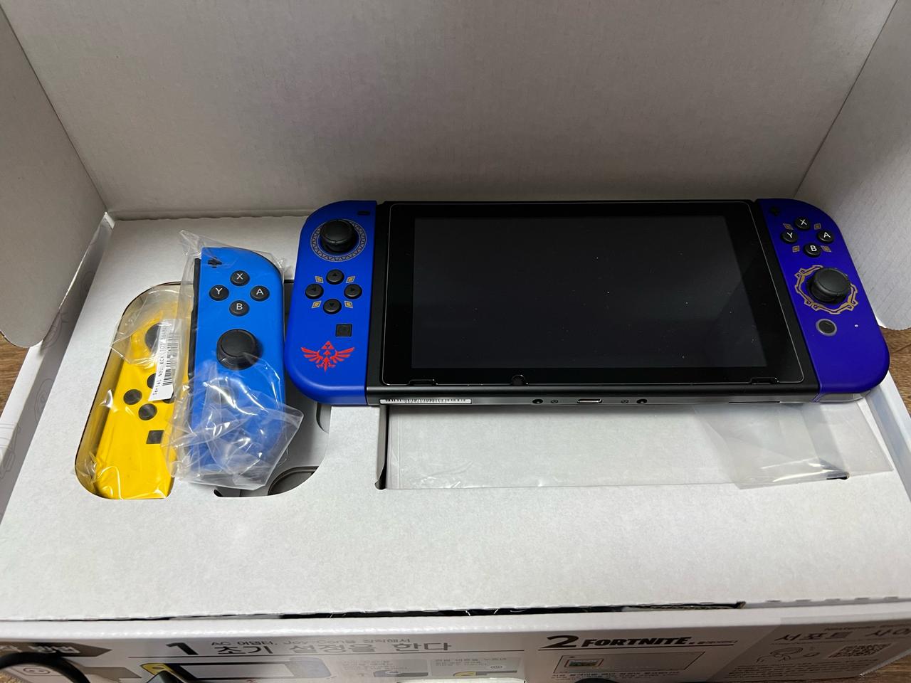 닌텐도 스위치 포트나이트 에디션 풀박+젤전 조이콘 1세트