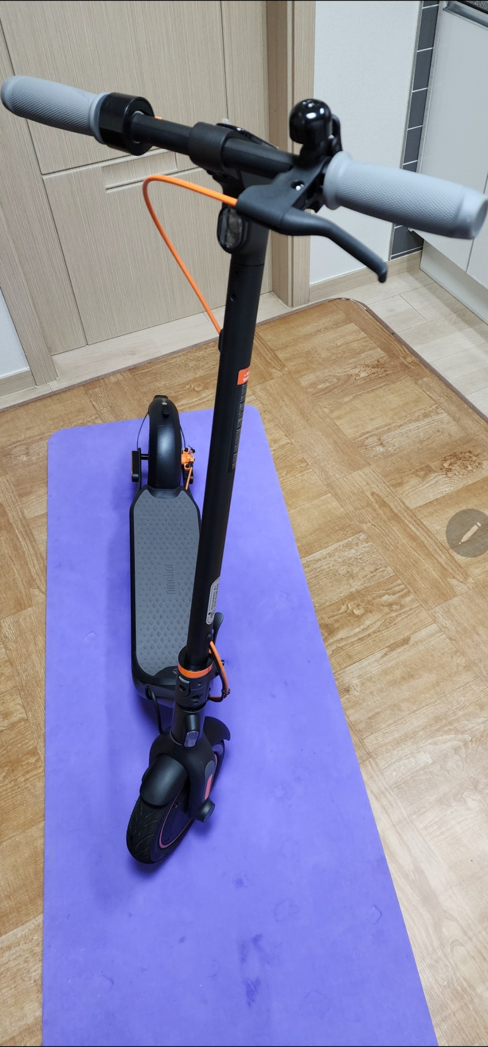 전동킥보드 F40A(세그웨이 나인봇)