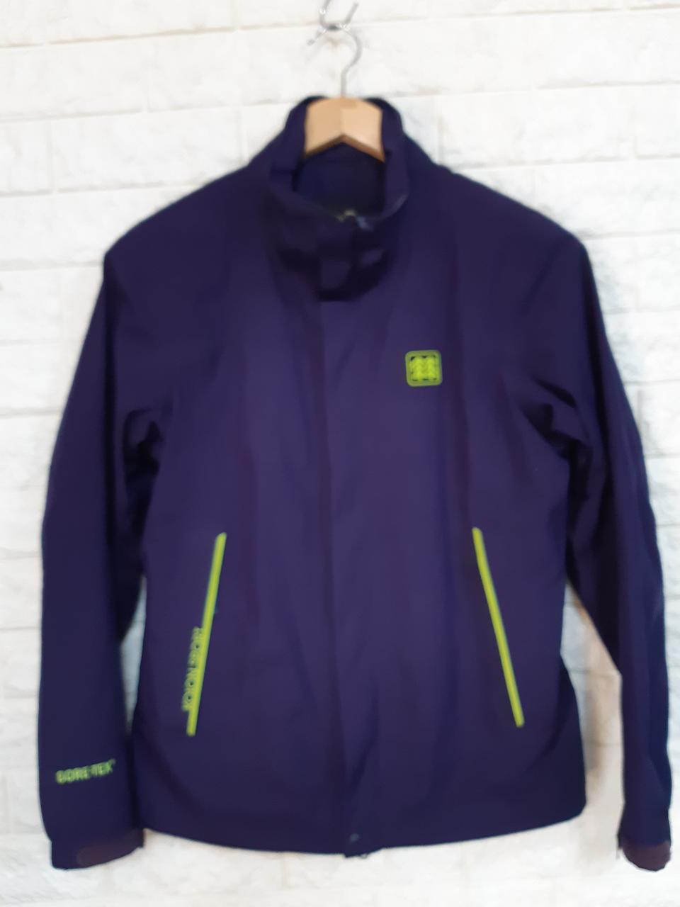 코롱스포츠 정품 고이텍스 등산바람막이(90)