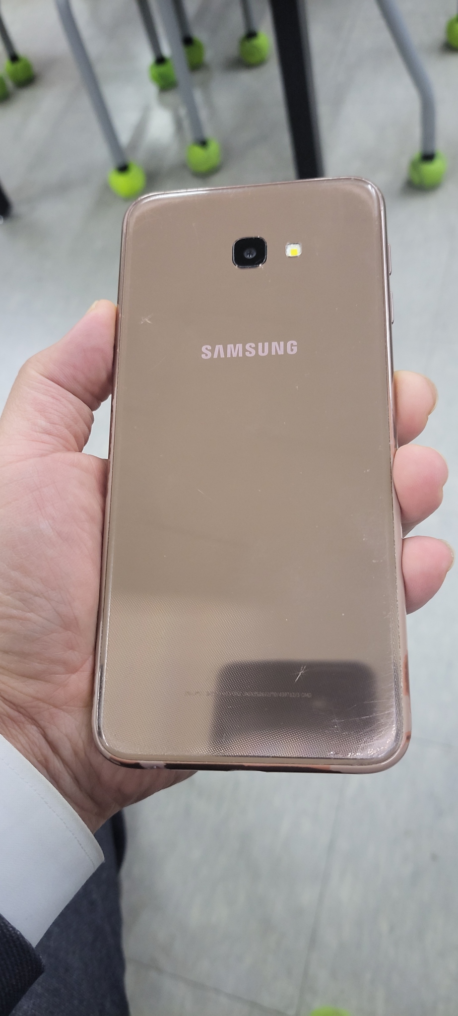 갤럭시 J4+ 골드