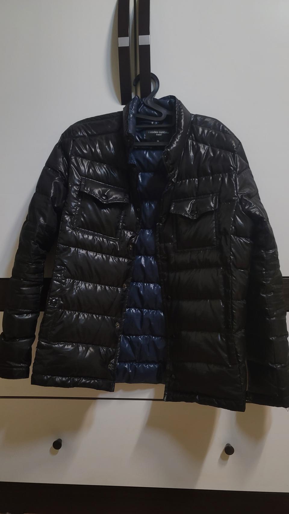 코데즈컴바인 유광경량패딩 95사이즈 22000