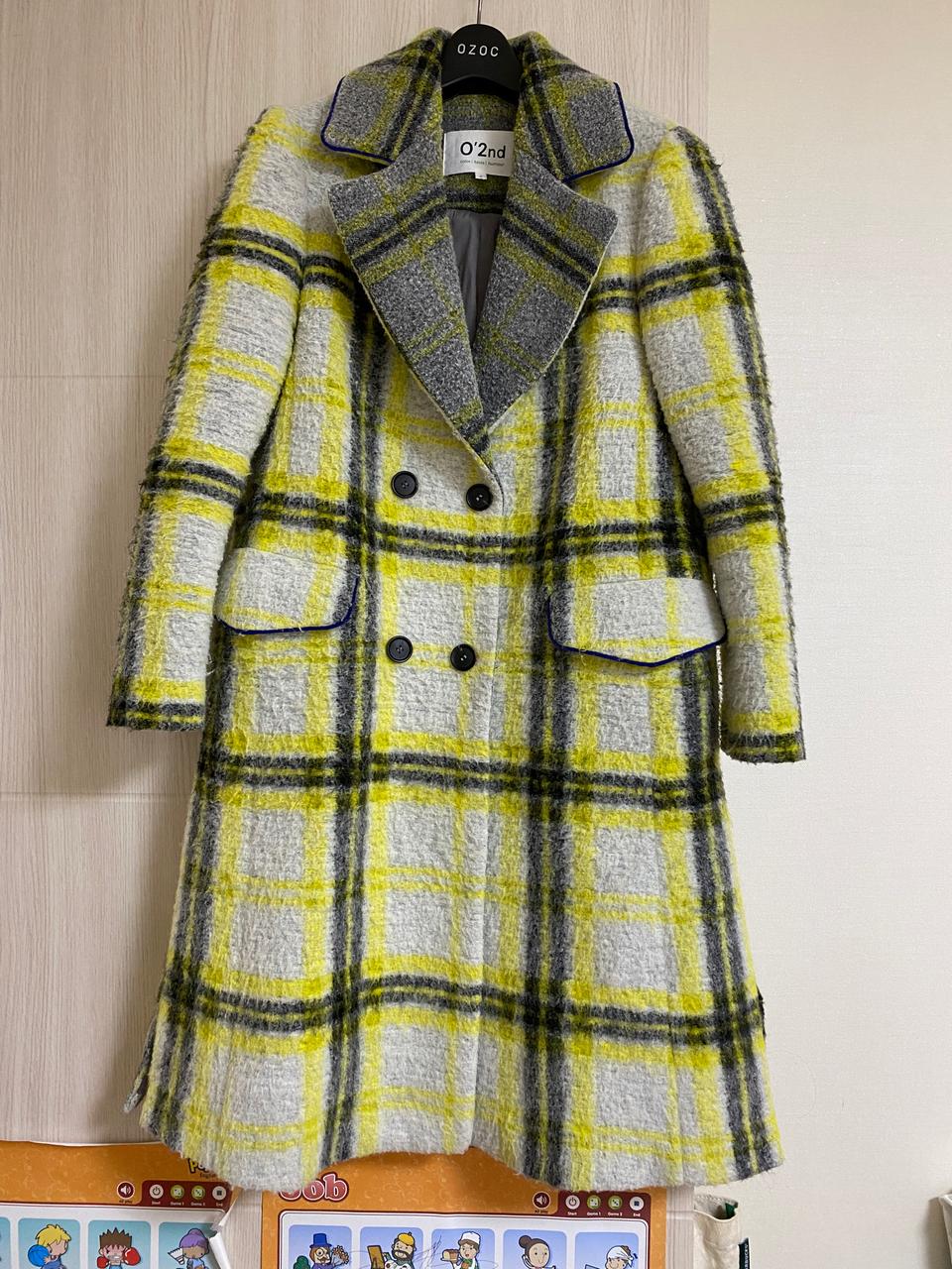 오즈세컨 프리미엄 체크코트