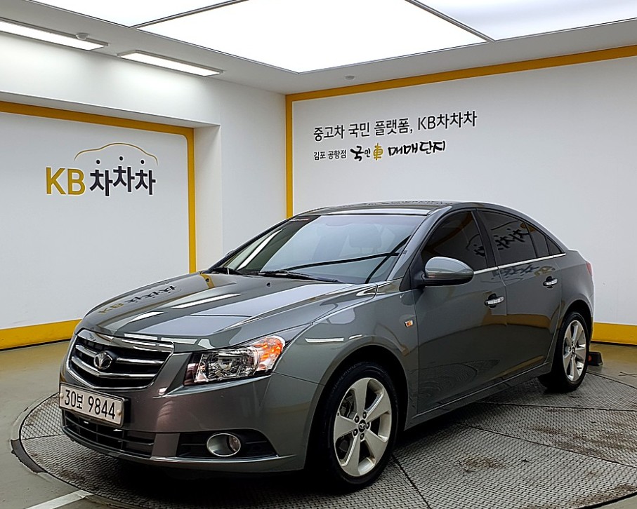 라세티 프리미엄 200만원대 중고차 / 브라운시트